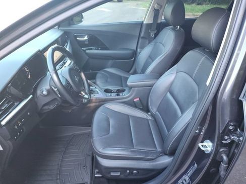 Used 2020 Kia Niro EX Premium FWD image 14