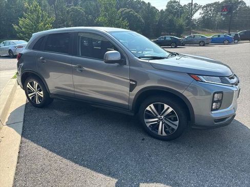 Used 2024 Mitsubishi Outlander Sport SE AWD/4WD image 4