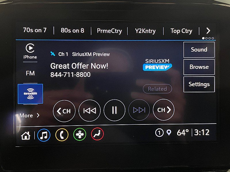 Used 2023 Chevrolet Traverse LT FWD image 12