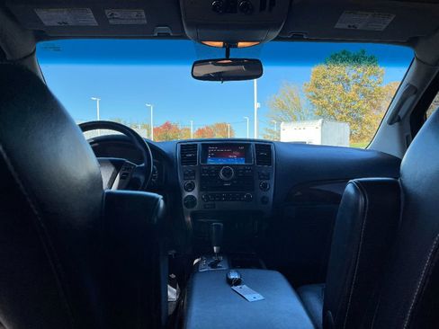 Used 2015 Nissan Armada Platinum image 25