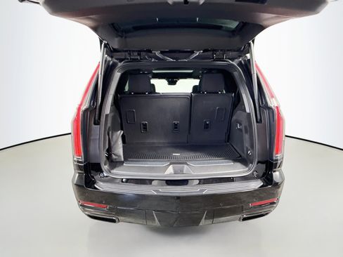 Used 2025 Cadillac Escalade Sport w/ Touring Package AWD/4WD image 26