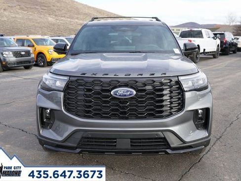 New 2026 Ford Explorer ST-Line w/ ST-Line Street Pack image 24