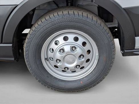 New 2026 Ford Transit 250 148 Medium Roof Extended AWD image 10