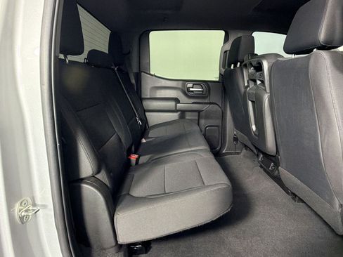 Used 2020 Chevrolet Silverado 1500 Custom w/ Custom Value Package AWD/4WD image 29
