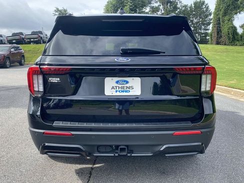 Certified 2025 Ford Explorer ST-Line w/ Premium Package RWD image 4