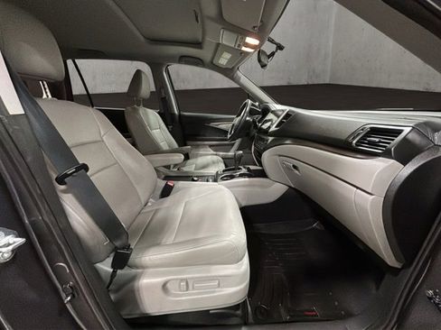 Used 2018 Honda Pilot EX-L image 19