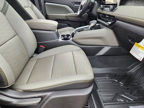 New 2026 Chevrolet Colorado ZR2 w/ Technology Package image 11