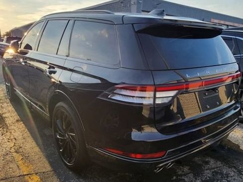 Used 2026 Lincoln Aviator Reserve w/ Jet Appearance Package AWD/4WD image 7