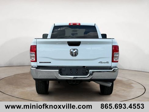 Used 2024 RAM 3500 Big Horn AWD/4WD image 4