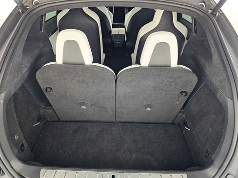 Used 2019 Tesla Model X 75D AWD/4WD image 15