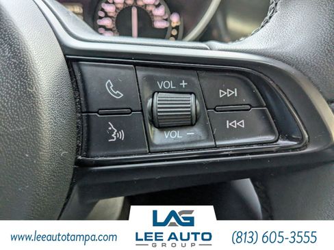 Used 2021 Alfa Romeo Giulia Ti w/ Nero Edizione image 24