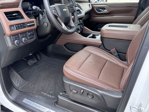 Used 2024 Chevrolet Tahoe High Country w/ Advanced Technology Package image 10