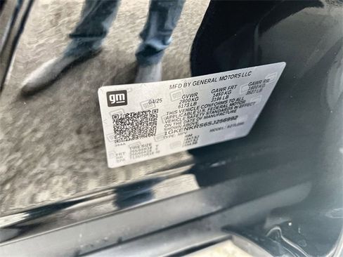 Used 2025 GMC Acadia Elevation image 33