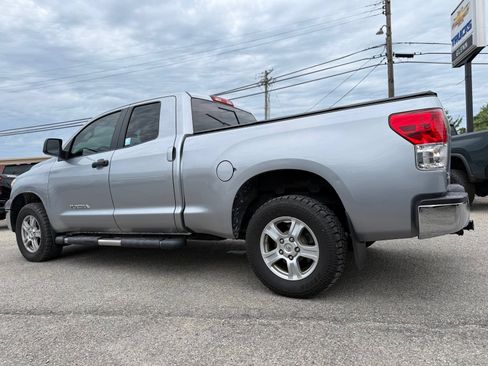 Used 2012 Toyota Tundra 4x4 Double Cab w/ Tow Pkg image 5