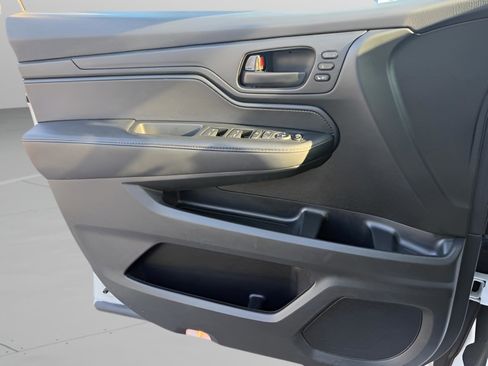 Certified 2023 Honda Odyssey Sport image 16
