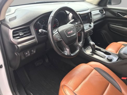 Certified 2019 GMC Acadia SLT AWD/4WD image 10