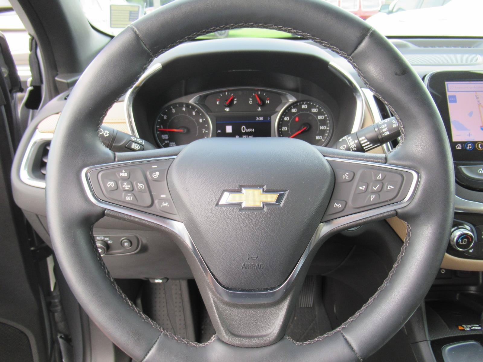 Used 2024 Chevrolet Equinox Premier FWD image 22