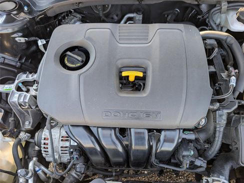 Used 2023 Kia Forte GT-Line w/ GT-Line Technology Package FWD image 33