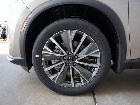 New 2027 INFINITI QX60 Luxe w/ Cargo Package FWD image 26