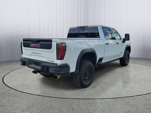 Used 2024 GMC Sierra 2500 AT4X w/ AT4X AEV Edition AWD/4WD image 4