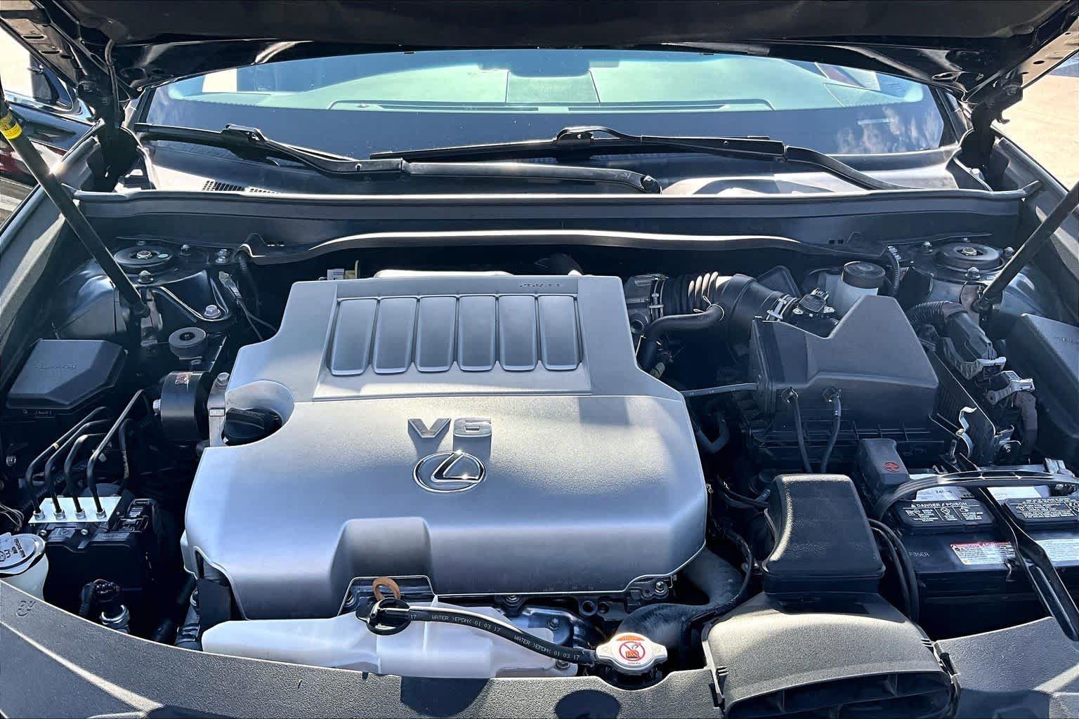 Used 2018 Lexus ES 350 w/ Luxury Package w/Wood Trim FWD image 29