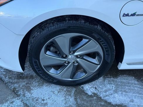 Used 2016 Hyundai Sonata Plug-In Hybrid image 41