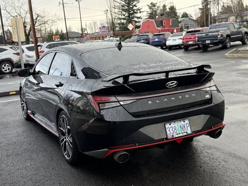 Used 2022 Hyundai Elantra N image 5