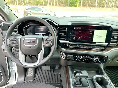 New 2026 GMC Sierra 1500 Elevation w/ Preferred Package AWD/4WD image 19