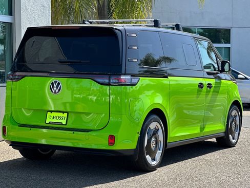 New 2025 Volkswagen ID. Buzz Pro S image 4