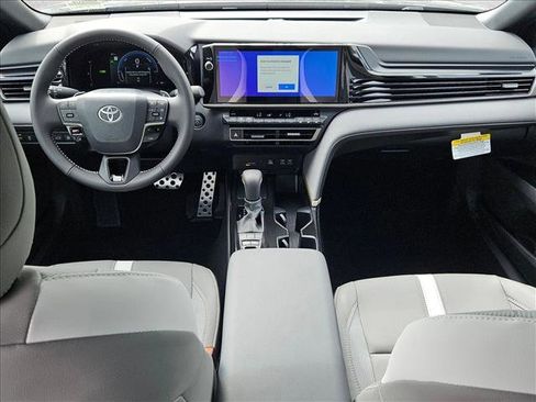 New 2026 Toyota Camry SE FWD image 13