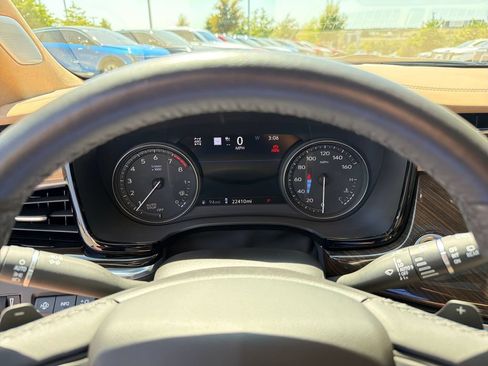 Used 2020 Cadillac XT6 Premium Luxury w/ Platinum Package AWD/4WD image 22