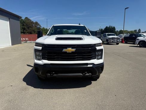Used 2026 Chevrolet Silverado 3500 W/T AWD/4WD image 11
