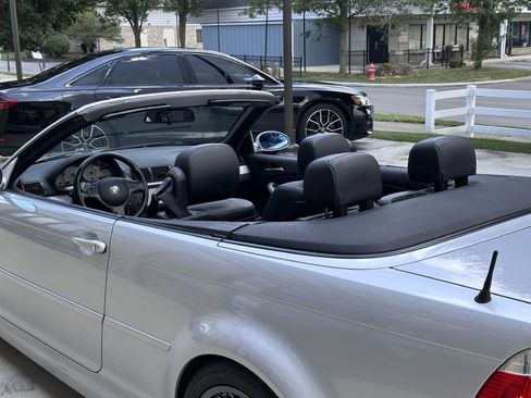 Used 2003 BMW M3 Convertible image 22
