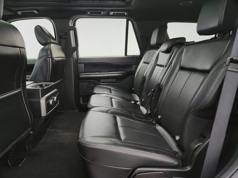Used 2021 Ford Expedition XLT AWD/4WD image 28