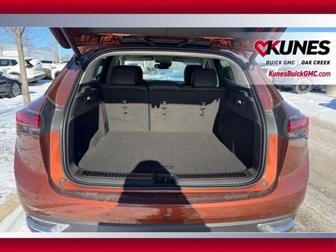 Used 2021 Buick Envision Essence image 6