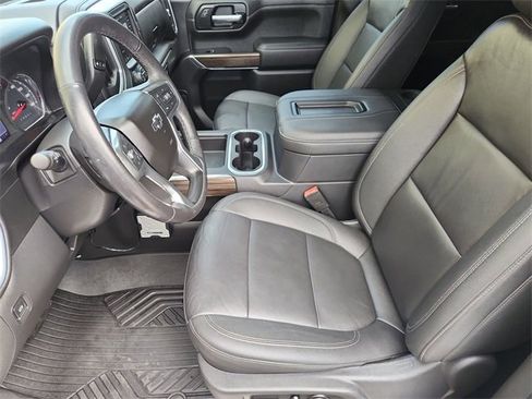 Used 2021 Chevrolet Silverado 1500 LT Trail Boss w/ Convenience Package II image 18