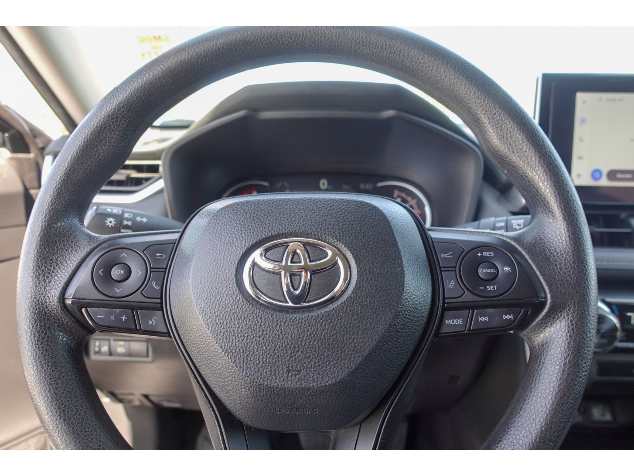 Used 2024 Toyota RAV4 XLE AWD/4WD image 12