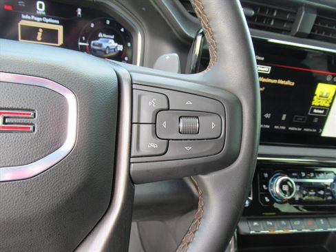 Used 2024 GMC Sierra 1500 AT4 w/ Technology Package image 21