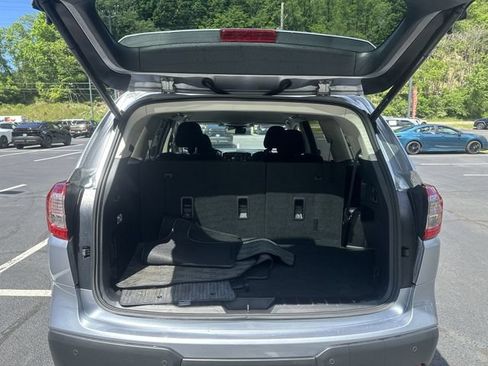 Used 2023 Subaru Ascent Premium w/ Convenience Package AWD/4WD image 22