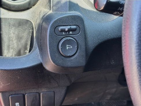 Used 2011 Honda Fit image 10