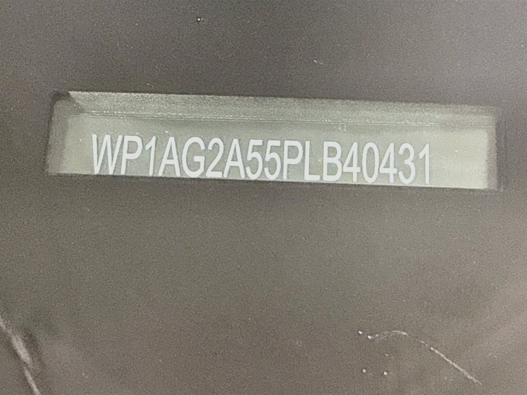 Certified 2023 Porsche Macan S AWD/4WD image 32