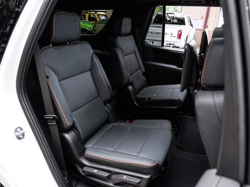 Used 2026 GMC Yukon AT4 w/ AT4 Premium Plus Package AWD/4WD image 70