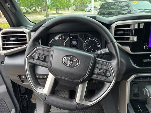 New 2026 Toyota Tundra SR5 AWD/4WD image 19