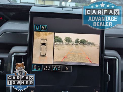 Used 2025 GMC Yukon Denali RWD image 7