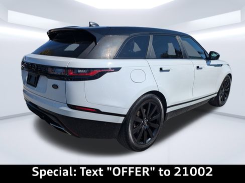 Used 2019 Land Rover Range Rover Velar R-Dynamic SE image 3