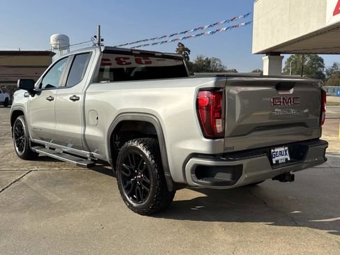 Used 2025 GMC Sierra 1500 Pro w/ Graphite Edition image 8