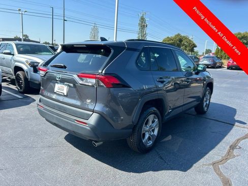 Used 2024 Toyota RAV4 LE AWD/4WD image 20
