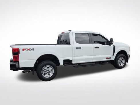 Certified 2025 Ford F350 XL w/ 360-Degree Camera Package AWD/4WD image 10