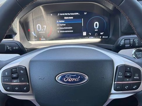 New 2026 Ford Explorer Active w/ Active Comfort Package RWD image 30