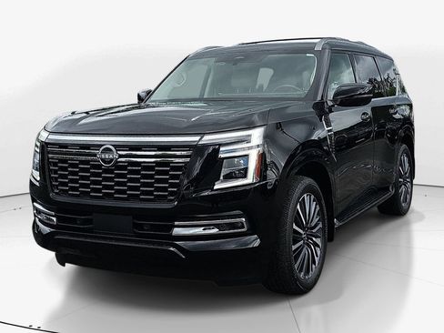 Used 2025 Nissan Armada Platinum Reserve RWD image 11